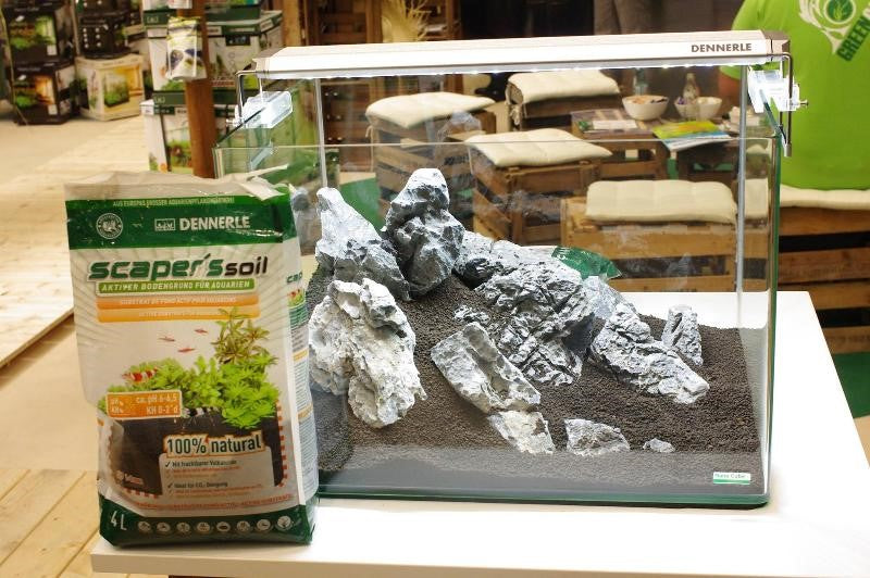 Cum alegem substratul pentru acvariu?