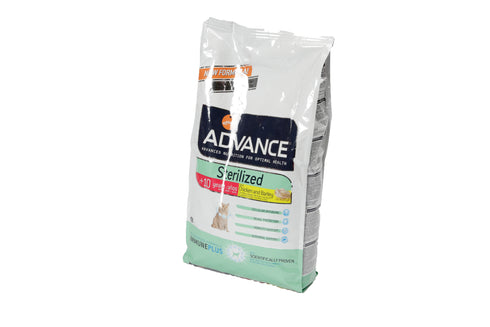 Hrana uscata pentru pisici Advance Sterilised cu pui si orez 1.5 kg