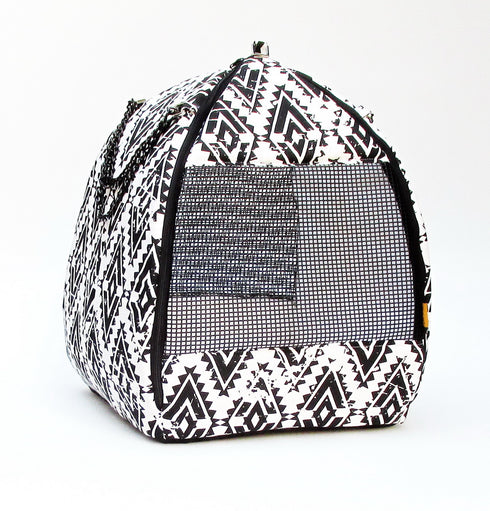 Culcus si Geanta de Transport pentru Caini si Pisici B&B Igloo