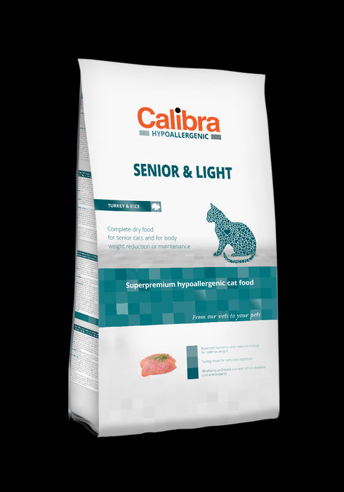 Hrana uscata pentru pisici Calibra Senior Light cu curcan 2 kg