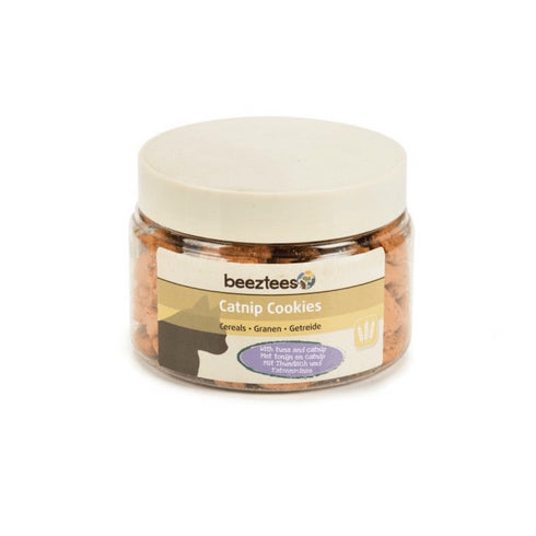 Recompense pentru pisici Beeztees Catnip Cookies & Tuna 55g