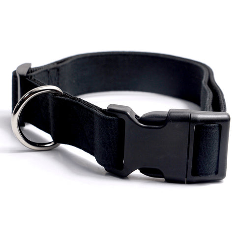 Zgarda neagra din nylon pentru caini Hamate 40-58 cm